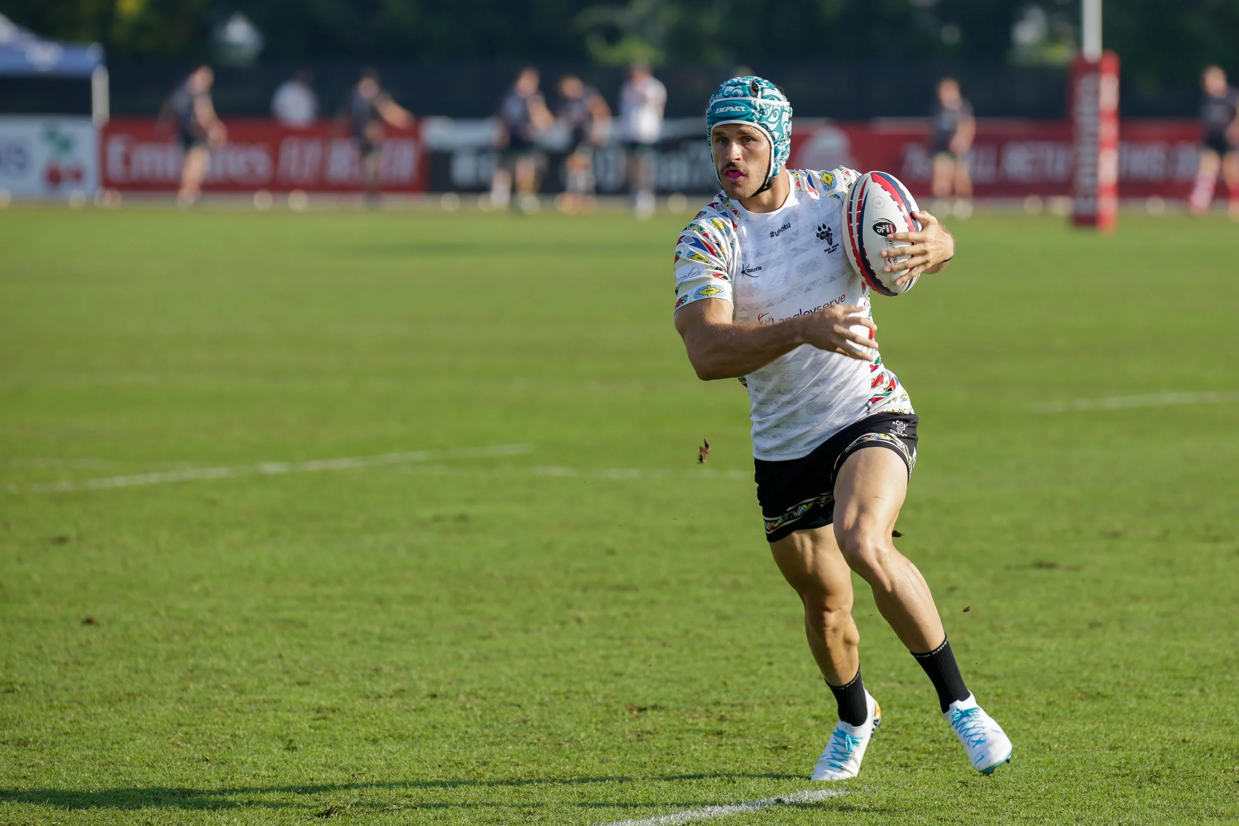 _P5D3518JK Charge.jpg