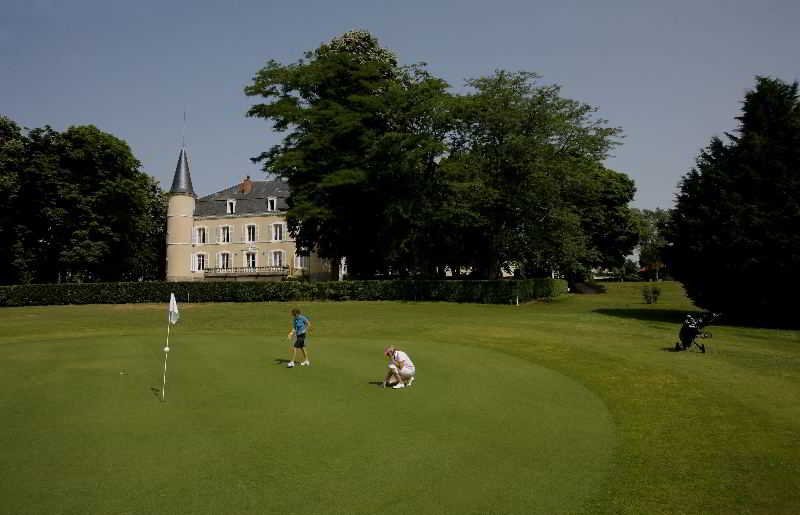 Golf Course Tee & Hotel.jpeg