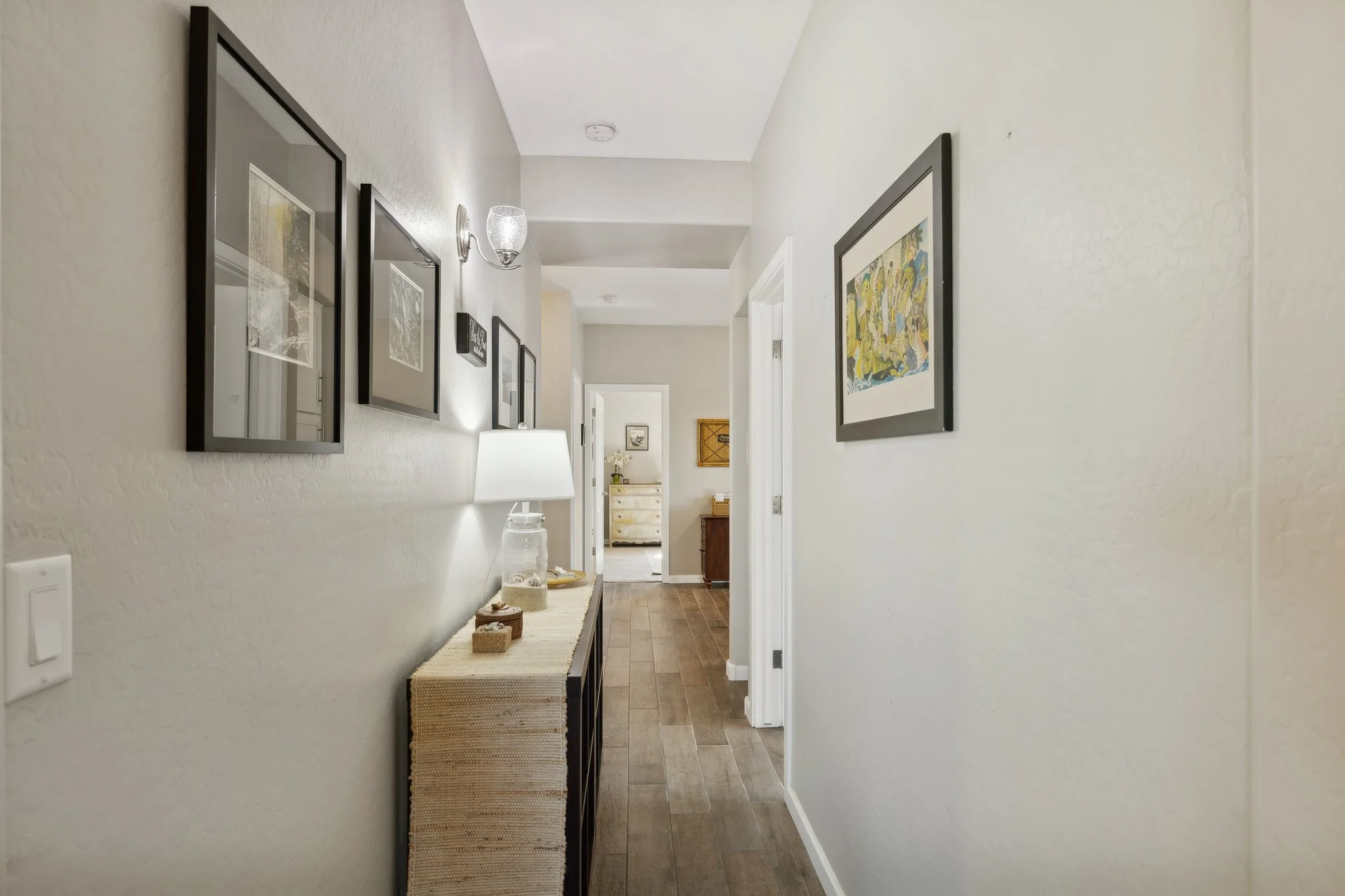 36-web-or-mls-1564-e-yorkshire-ave.jpg