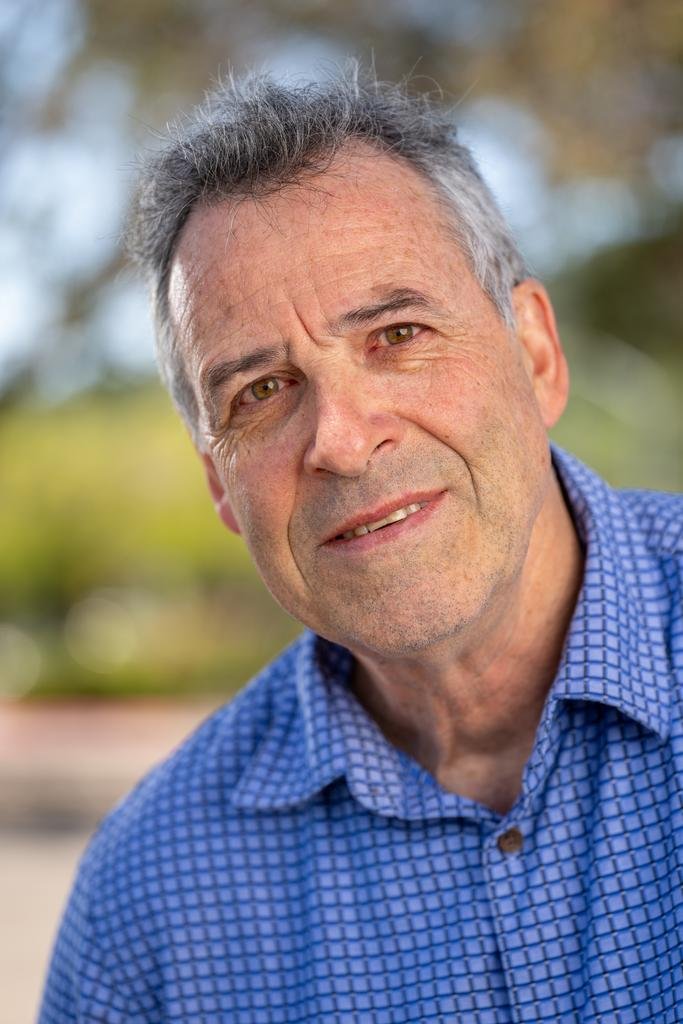 Roland_portrait_high resolution.jpg