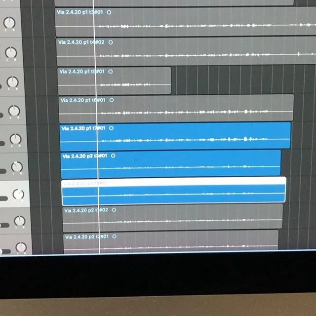 @vialiveshere with the 🔥