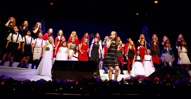CaldwellKidsChristmas.WideShot.Cast.jpg