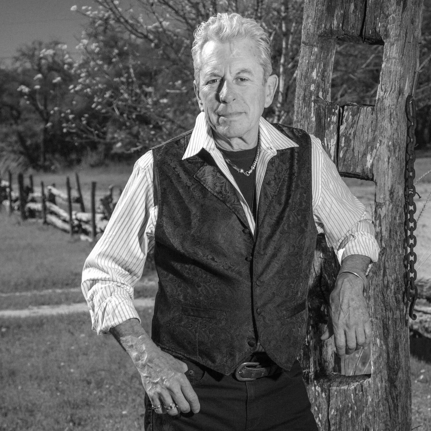 JoeEly.2019.BW.jpg