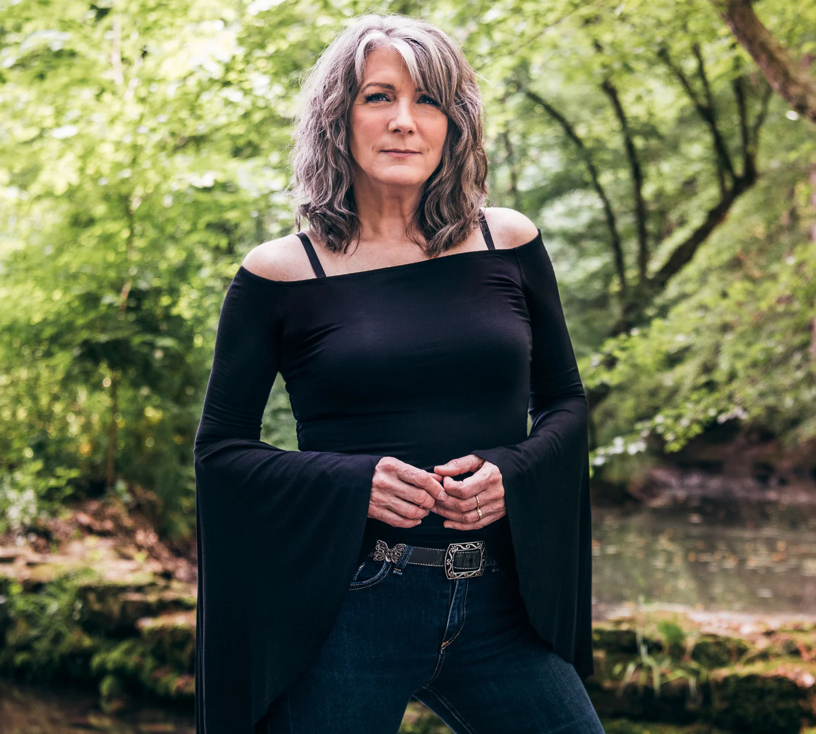Kathy Mattea blends her unique brand of country, folk and Americana music into a style all her own. She appears live at the historic Cactus Theater, Wednesday, May 1.