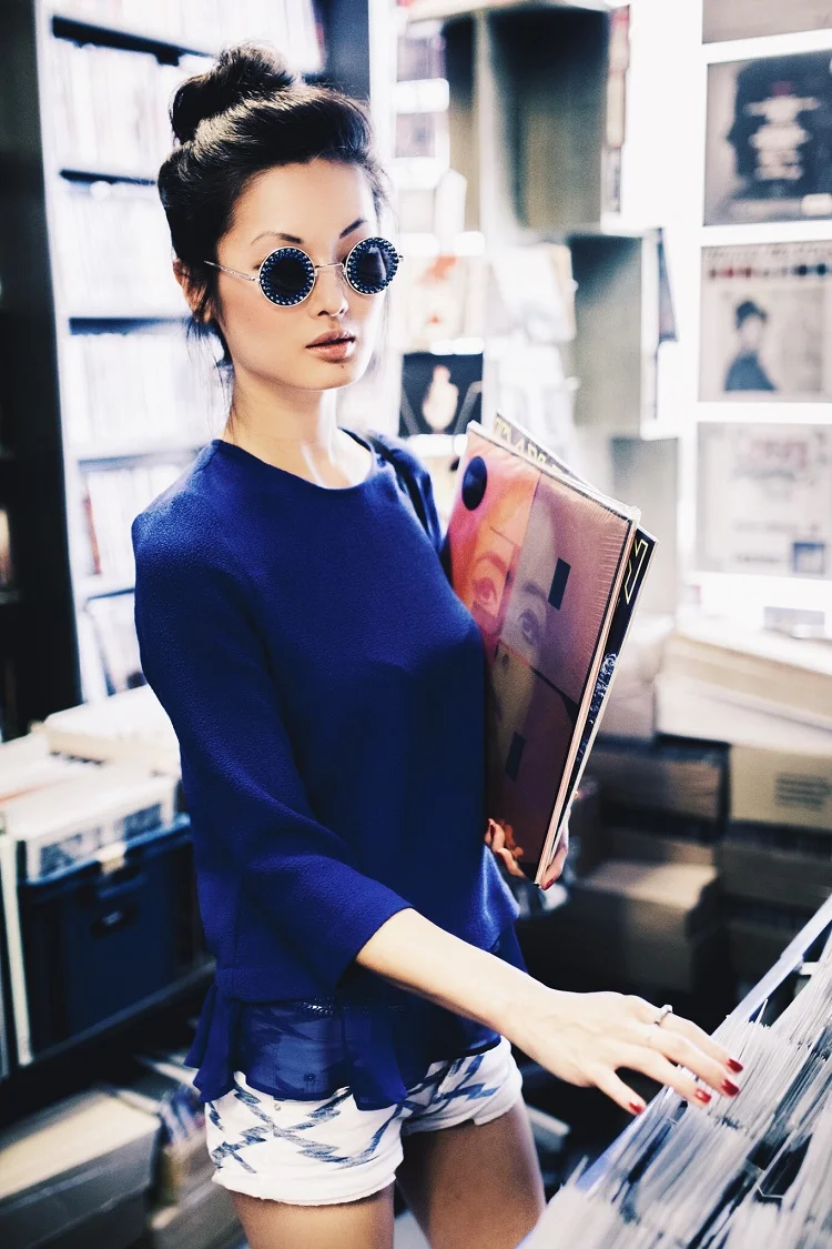 Blue Sun (www.sunzibar.com)