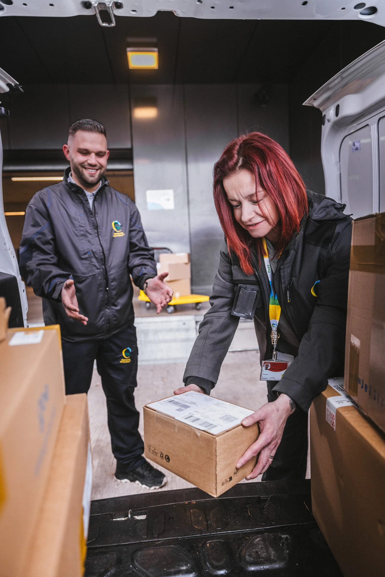 werbefotografie-post-luxembourg-b2b-logistik-team-art-eo.jpg