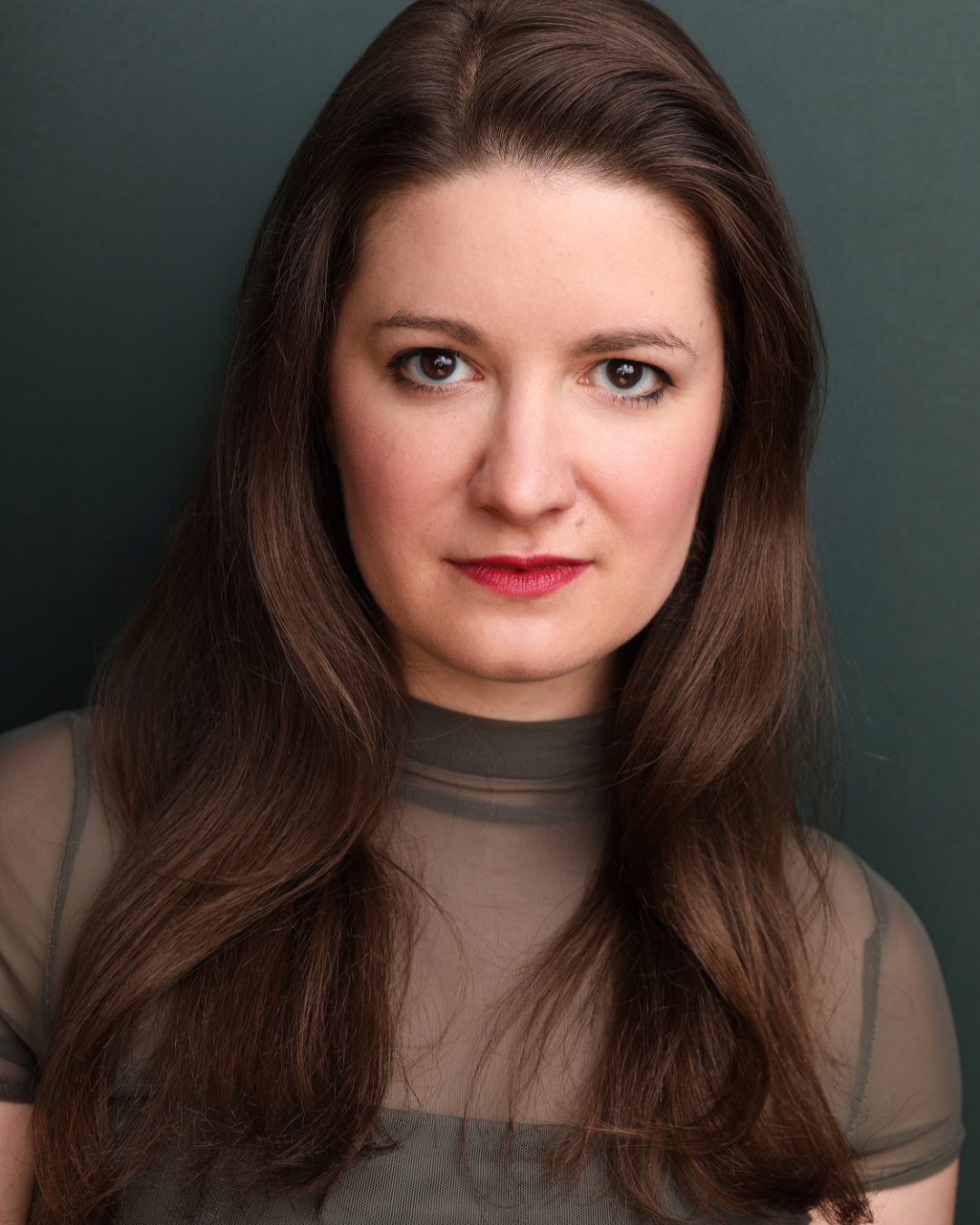 Hannah Parke Headshot resize.png