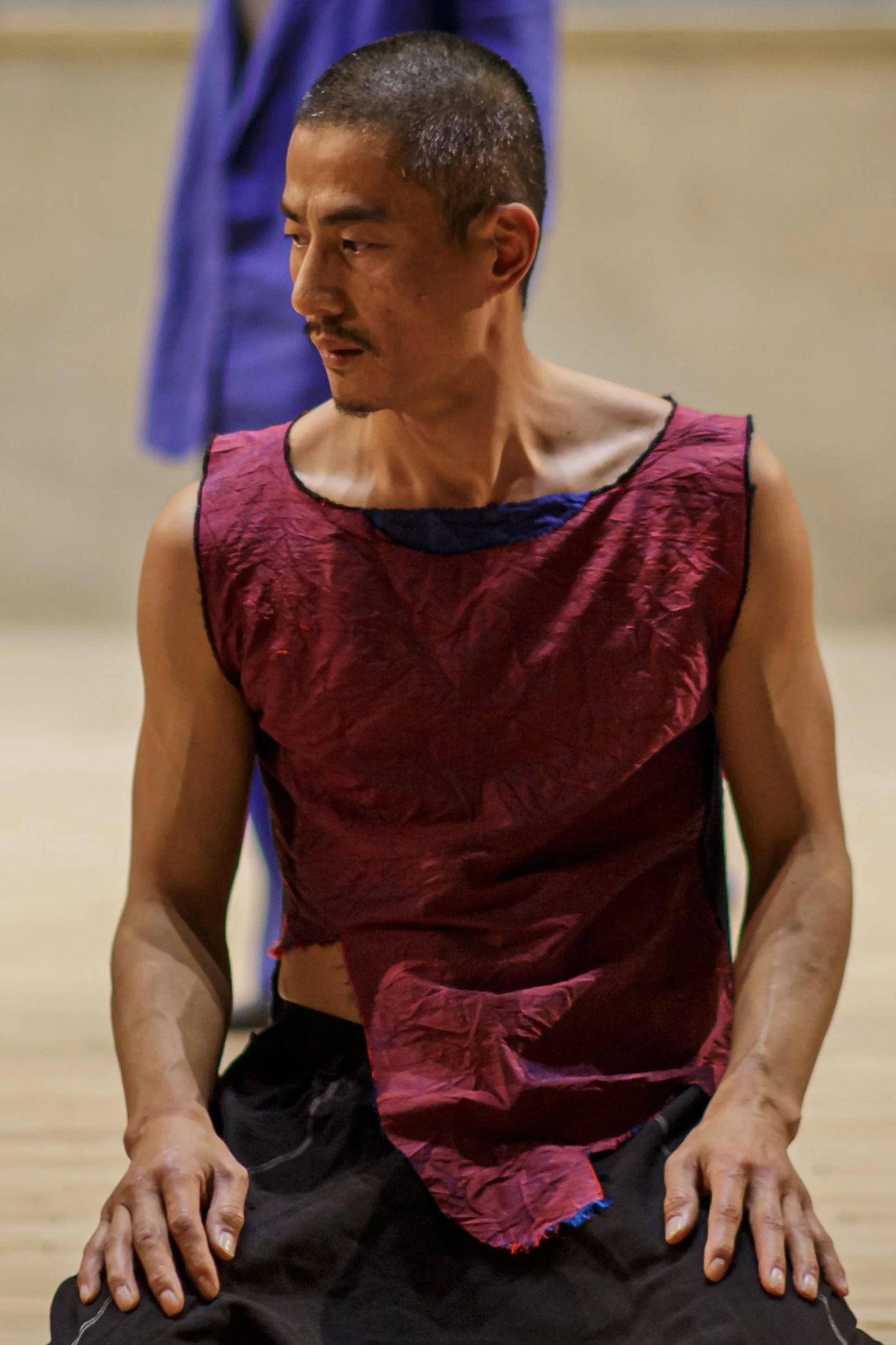 Jungwoong Headshot.jpeg