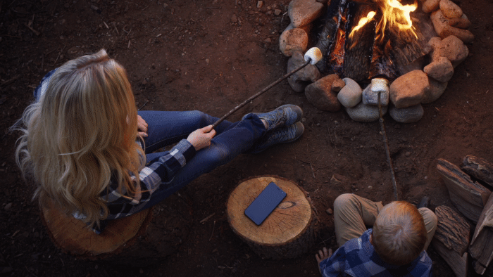 CAMPFIRE 01 - MARSHMALLOW.gif