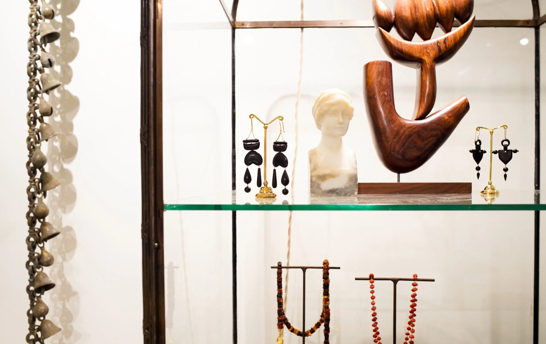 HABLE-2025-GALLERY-JEWELRY-DISPLAY.jpg