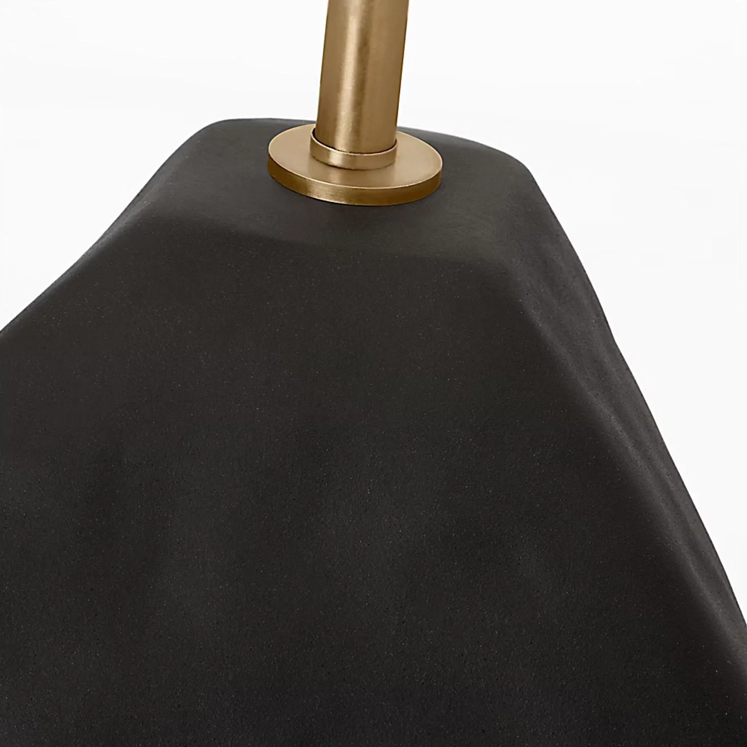 HABLE-LIGHTING-SYBERT-MED-TABLE-BLK-TOP.jpg