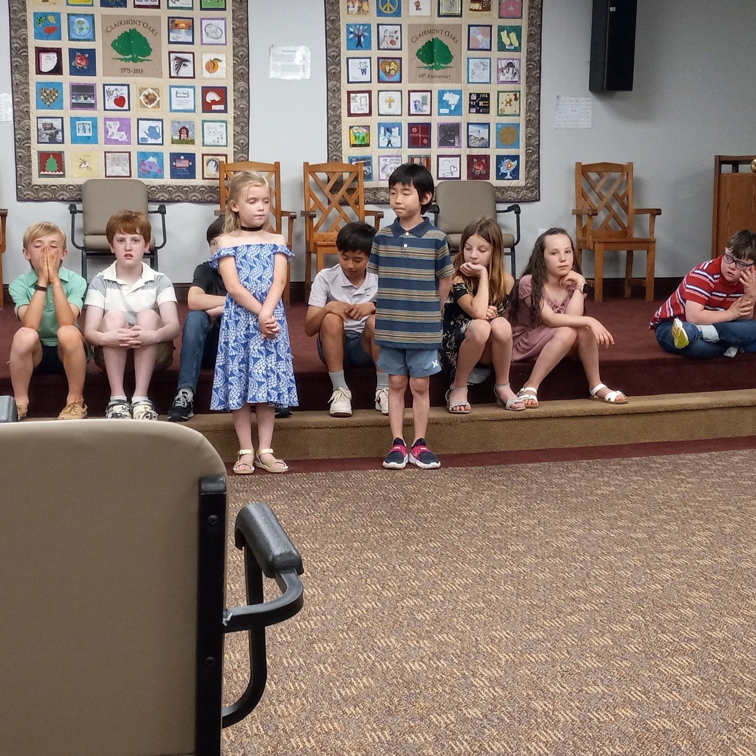 On Sunday the Hosanna choir sang at Clairmont Oaks! All the kids did a fantastic job, and the residents were so complimentary of their music. Thank you Mr. Neil for organizing this excursion! 🎼🌿🌻