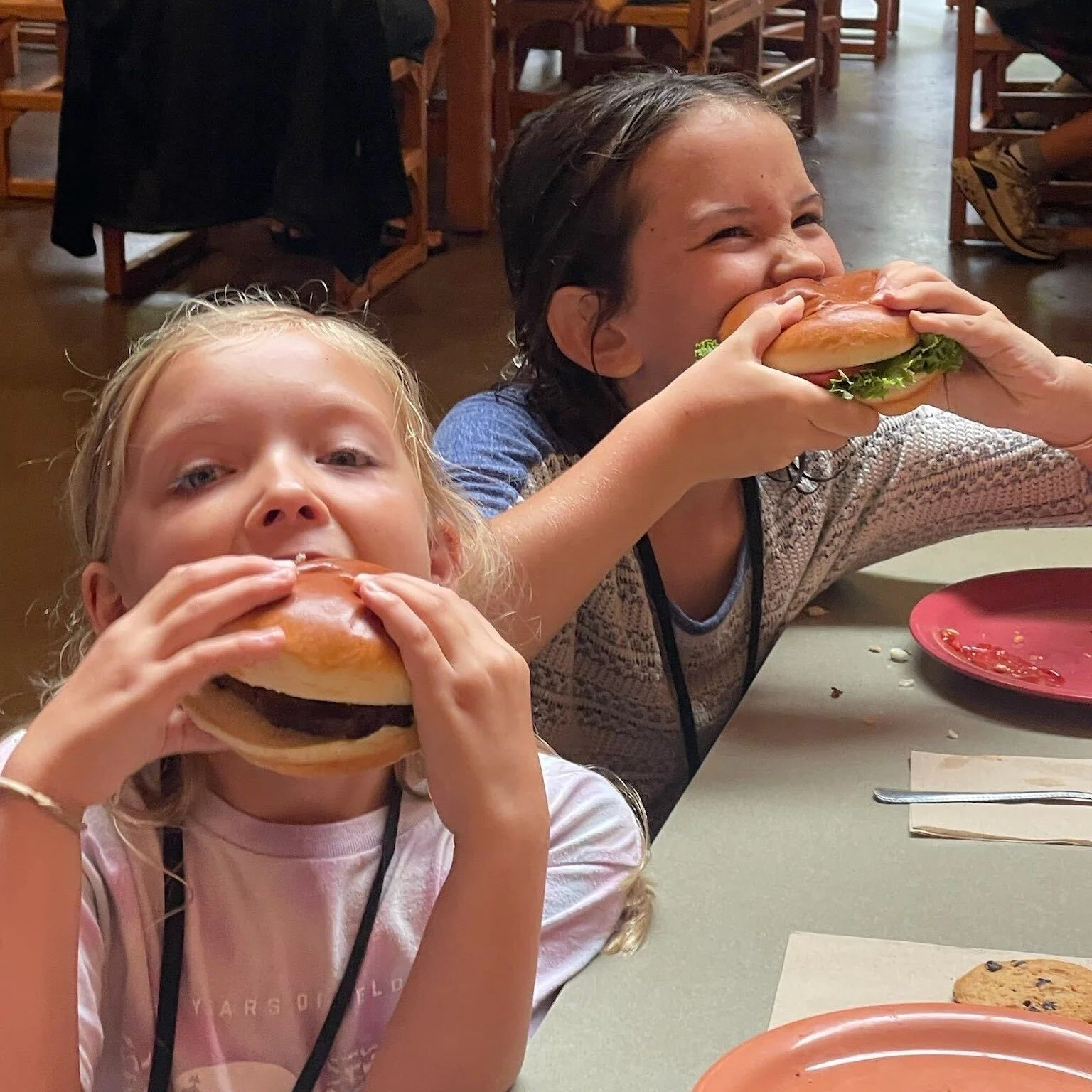 A few more pictures from the "Faithology" retreat, where apparently the best hamburgers on earth were served. 🍔🧡

@campglisson please give our compliments to the chef.