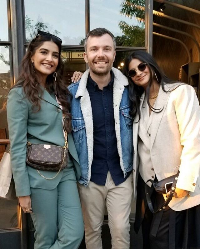 That&rsquo;s a wrap! What a dream to produce an international campaign with two utterly inspiring humans @sonamkapoor @rheakapoor - thank you for this week!

#lathekapoorway