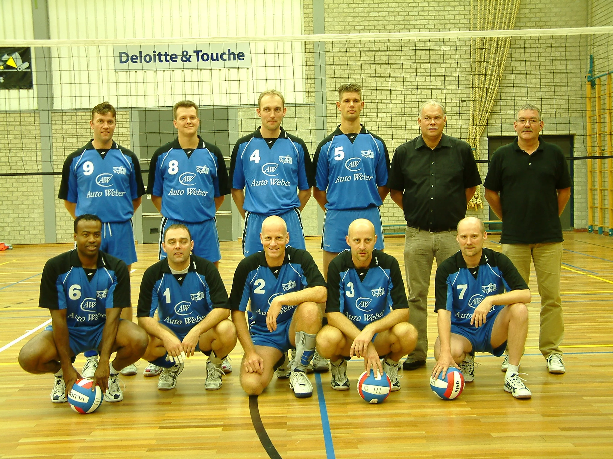 Heren 1 Vludoc '98 Seizoen 2004/2005