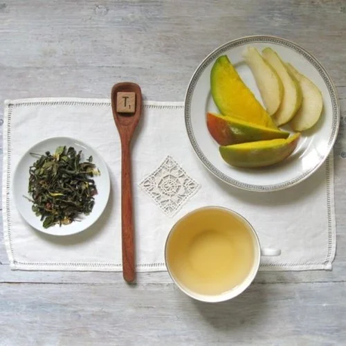OrganicMangoPearWhiteTea.jpg