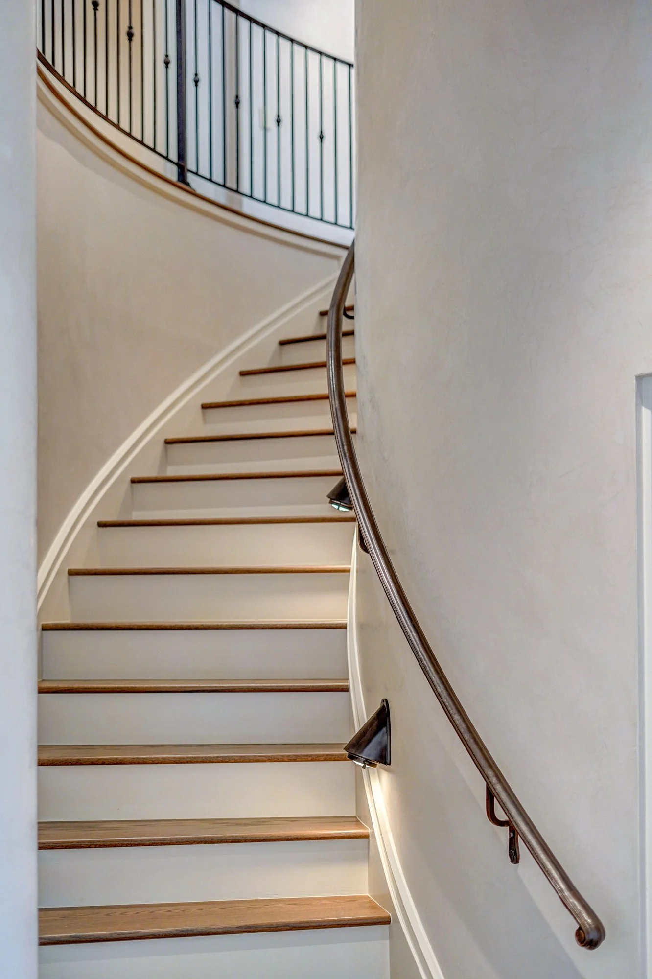 2345 Van Dorn-017.jpeg