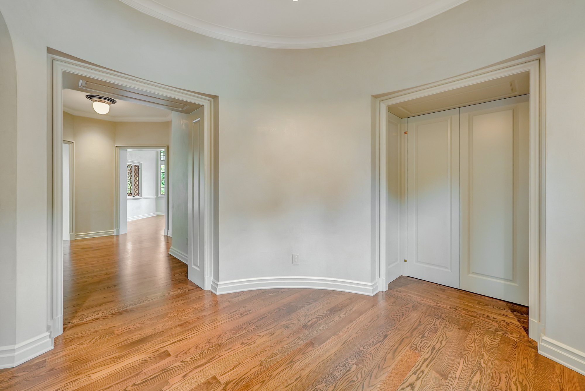 2345 Van Dorn-038.jpeg