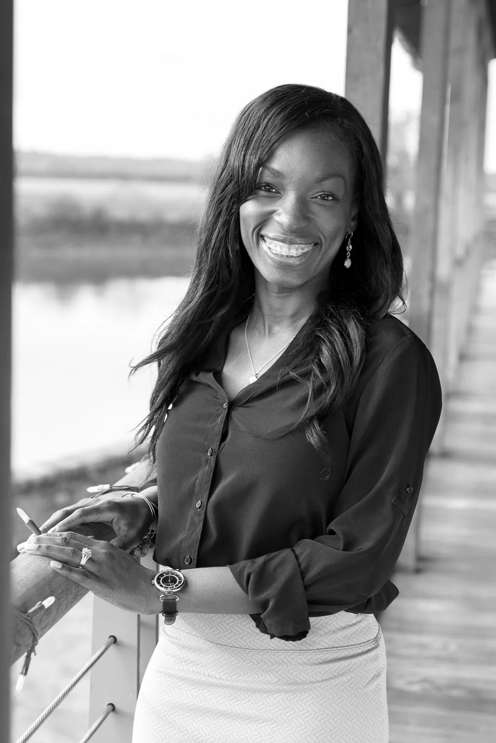 Are you a local small biz owner who's ready to update your online presence? Read about what a headshot photography session is like with dphillipsphotography.com // Clarksville, TN & Fort Campbell, KY