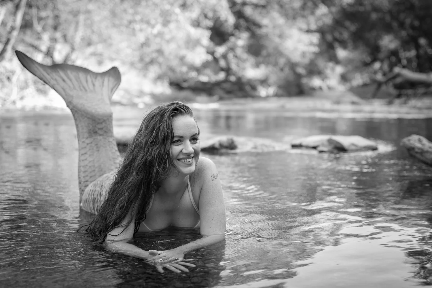 Outdoor Boudoir & Mermaid Photos in Clarksville, TN