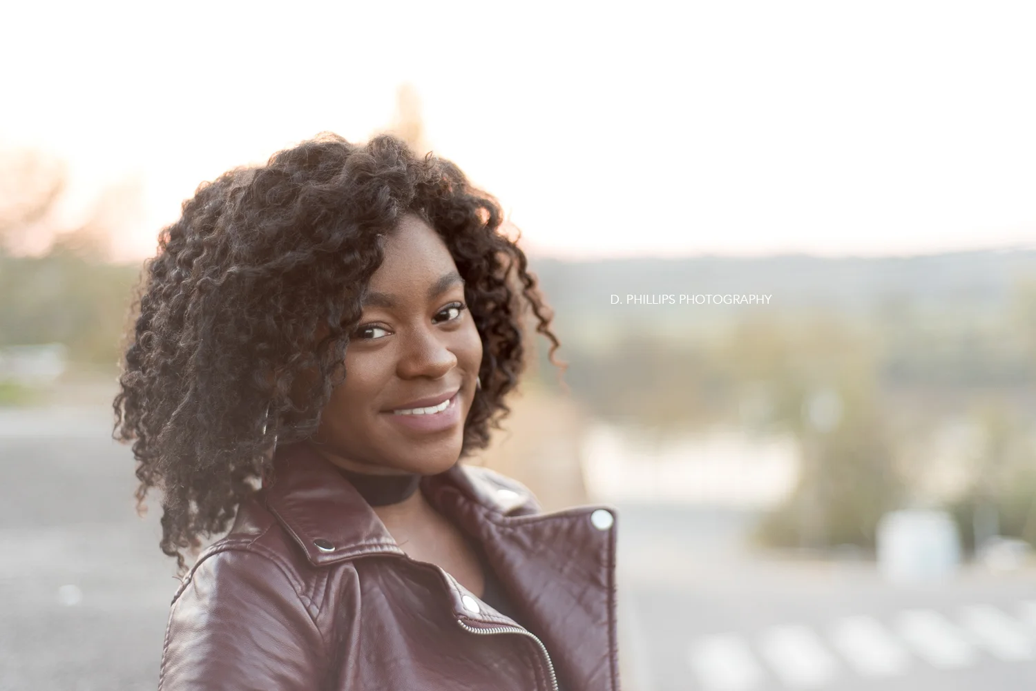 Outdoor high school senior grad pictures Clarksville photographer