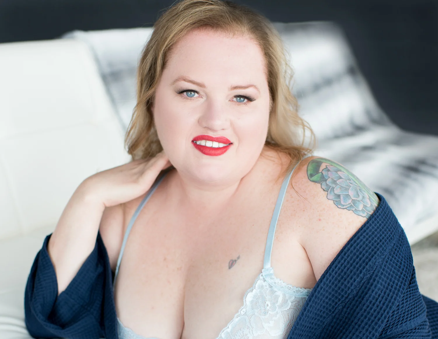 Indoor Boudoir Studio Session - D. Phillips Photography - Fort Campbell Clarksville Photographer - www.dphillipsphotography.com