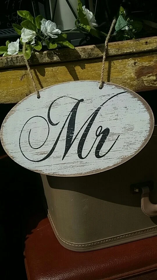 Sign : MR &amp; MRS Hanging Signs