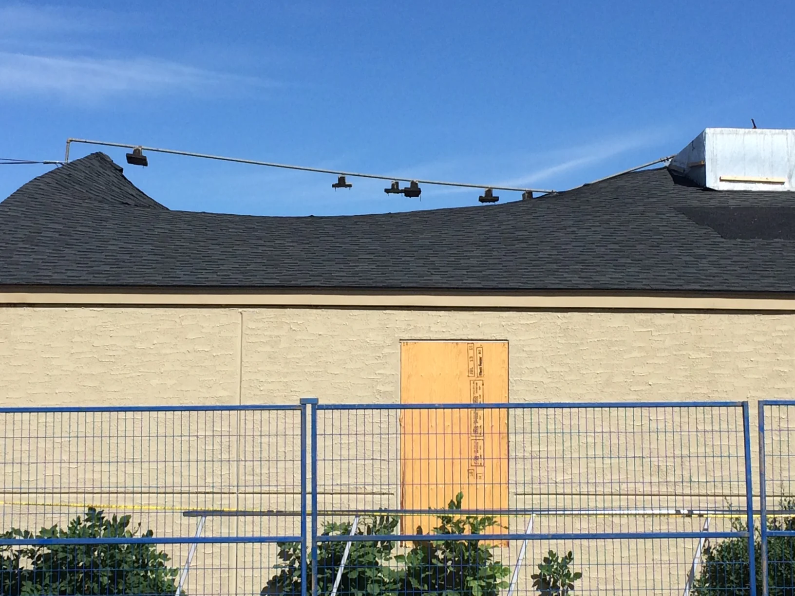 IMG_2228 roof.JPG