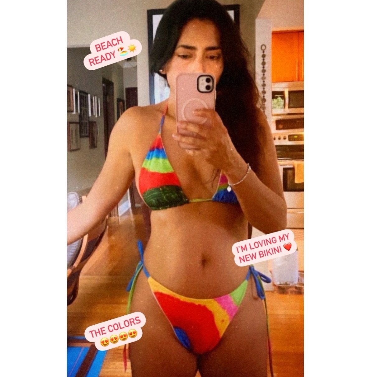 I&rsquo;m loving my new bikini!!! 👙❤️ The colors 😍😍😍😍 the design was painted by my talented daughter, Paola. She is a very creative autistic girl that expresses herself through out her beautiful designs ☺️ Check out her website for more details 