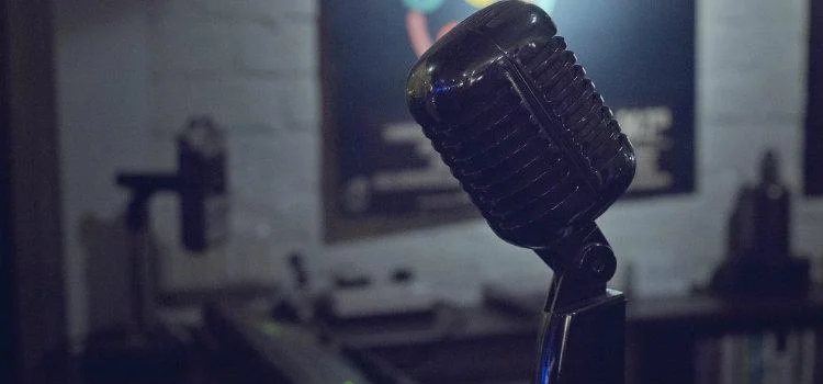 how-to-promote-your-music-independently_medium_5b7a98a2ae1d5.jpg