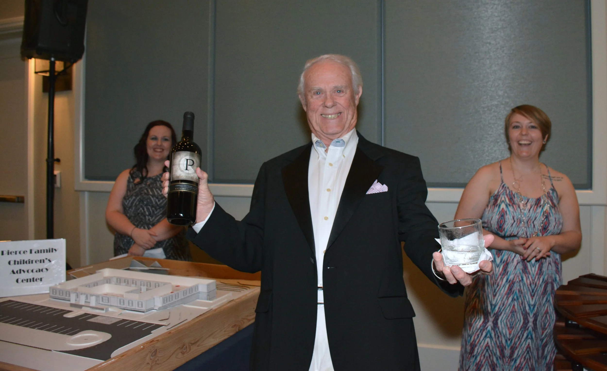 Don Hefner-ECCAC Gala 2016.jpg