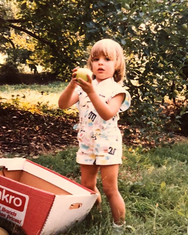 #tbt solid fall look, great for stealing apples.
&mdash;&mdash;
#the80s