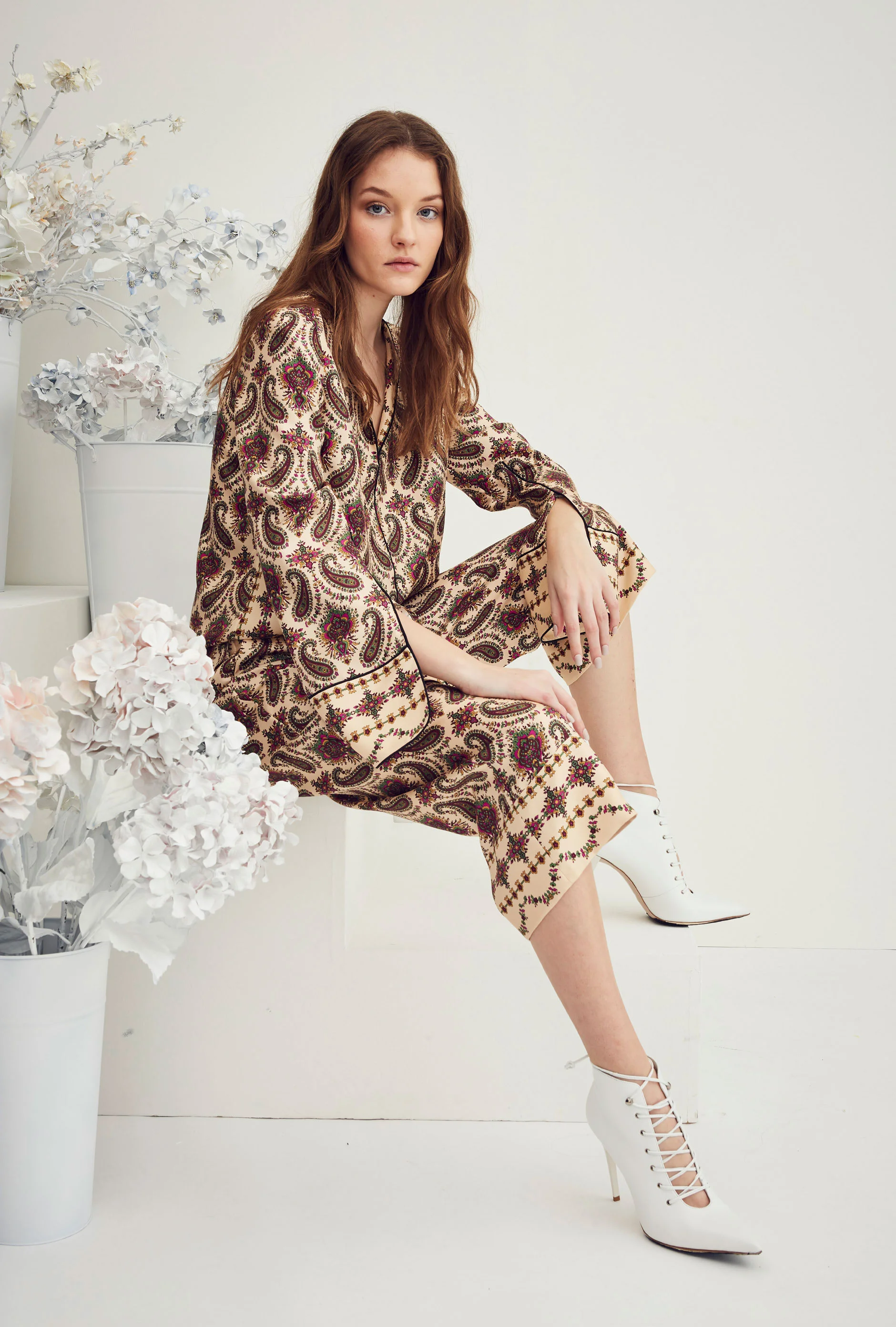 KH-PREFALL19--LOOKBOOK-PR_Page_16.jpg