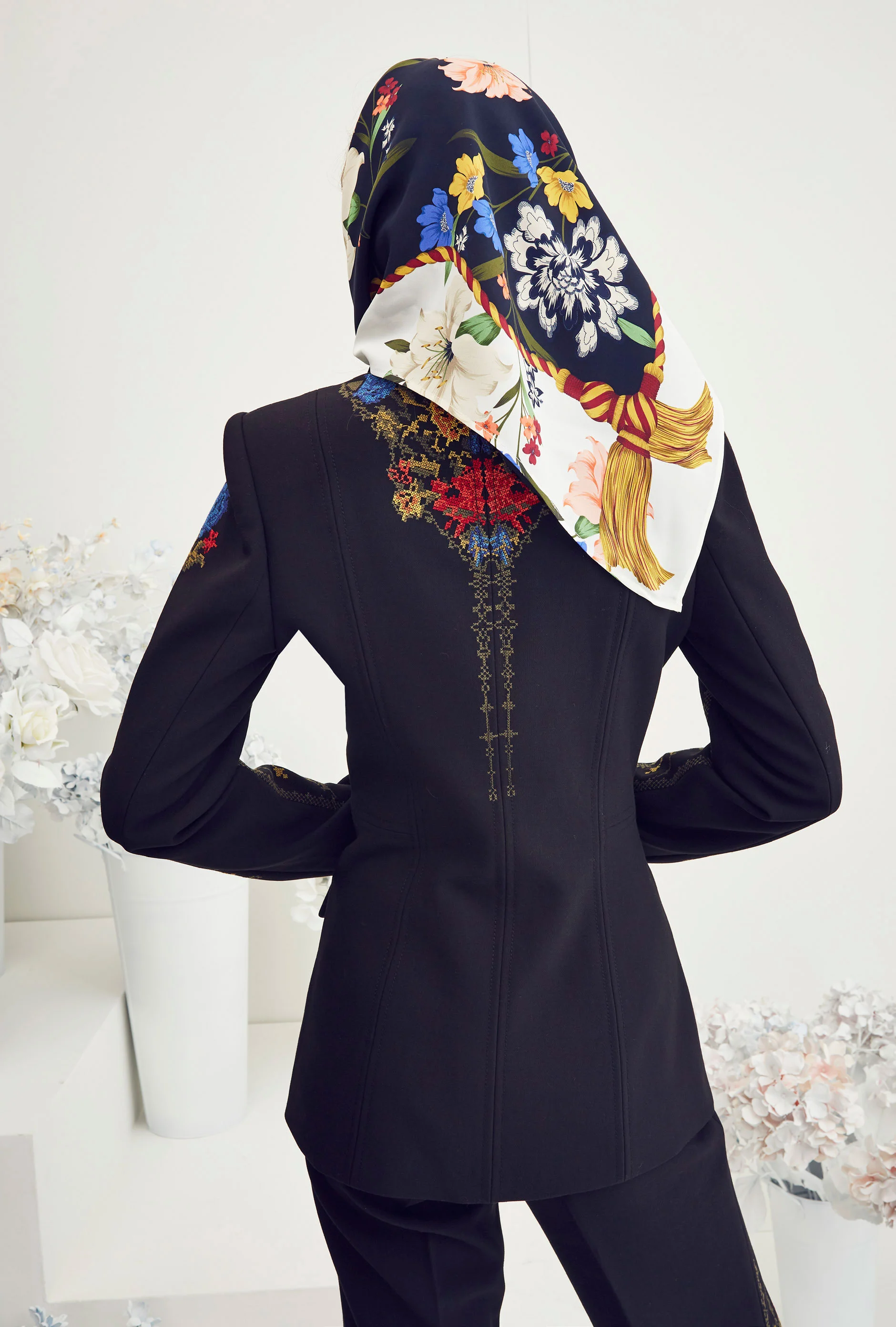 KH-PREFALL19--LOOKBOOK-PR_Page_37.jpg