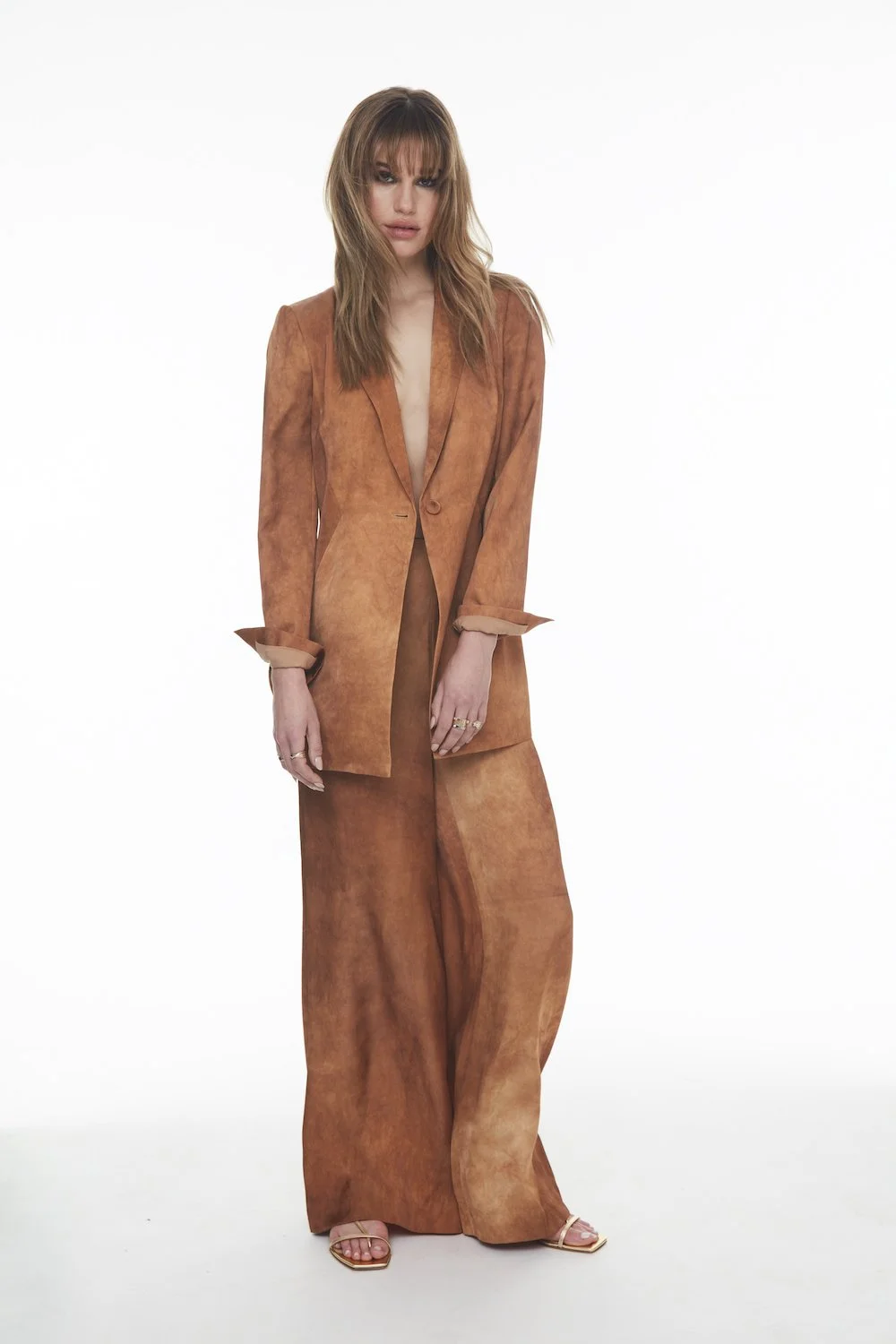 LOOK 24.jpg