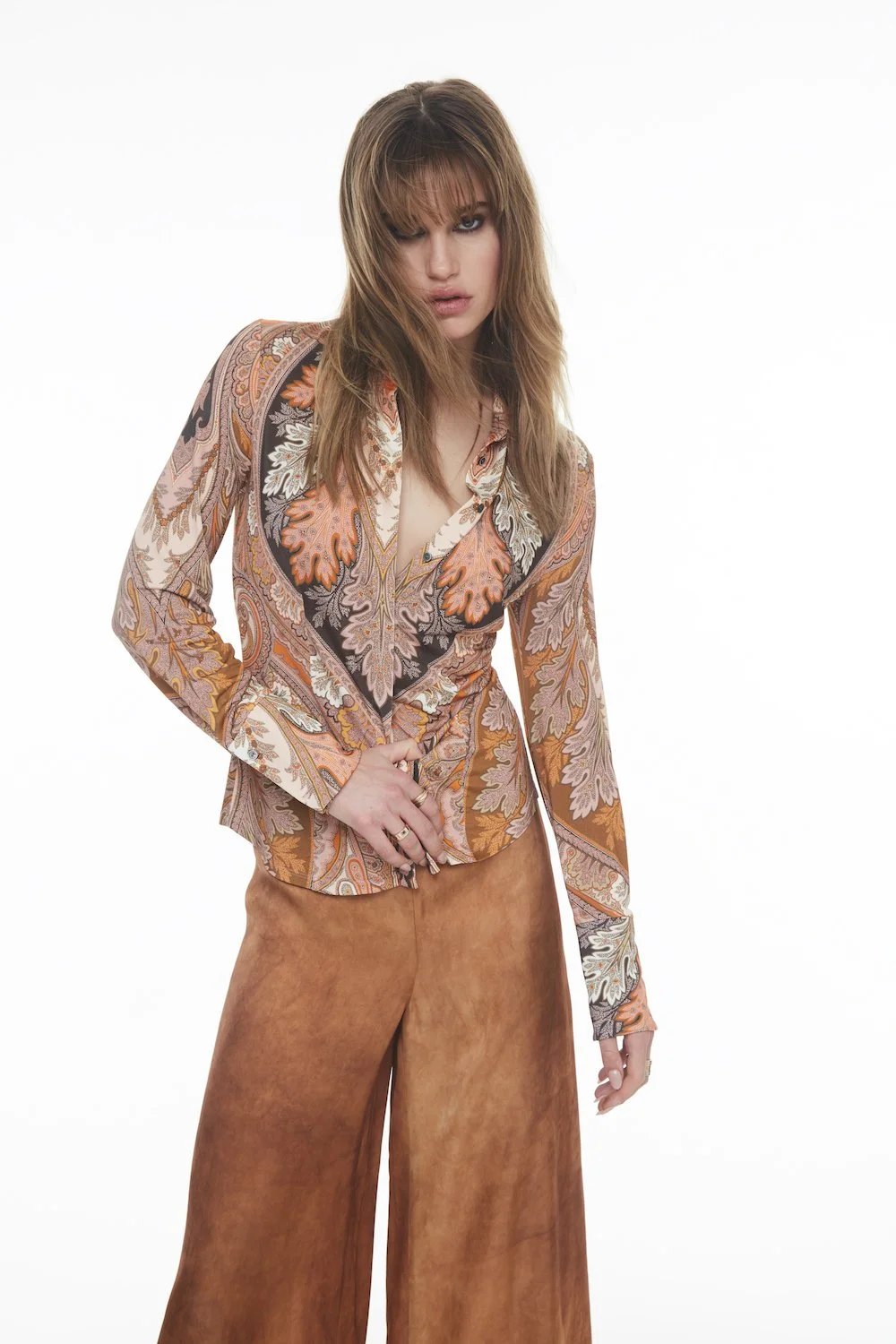 LOOK 33.jpg