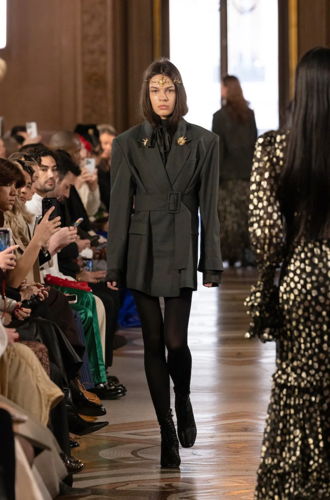 FALL 2026 RUNWAY LOOKBOOK_Page_31.jpg