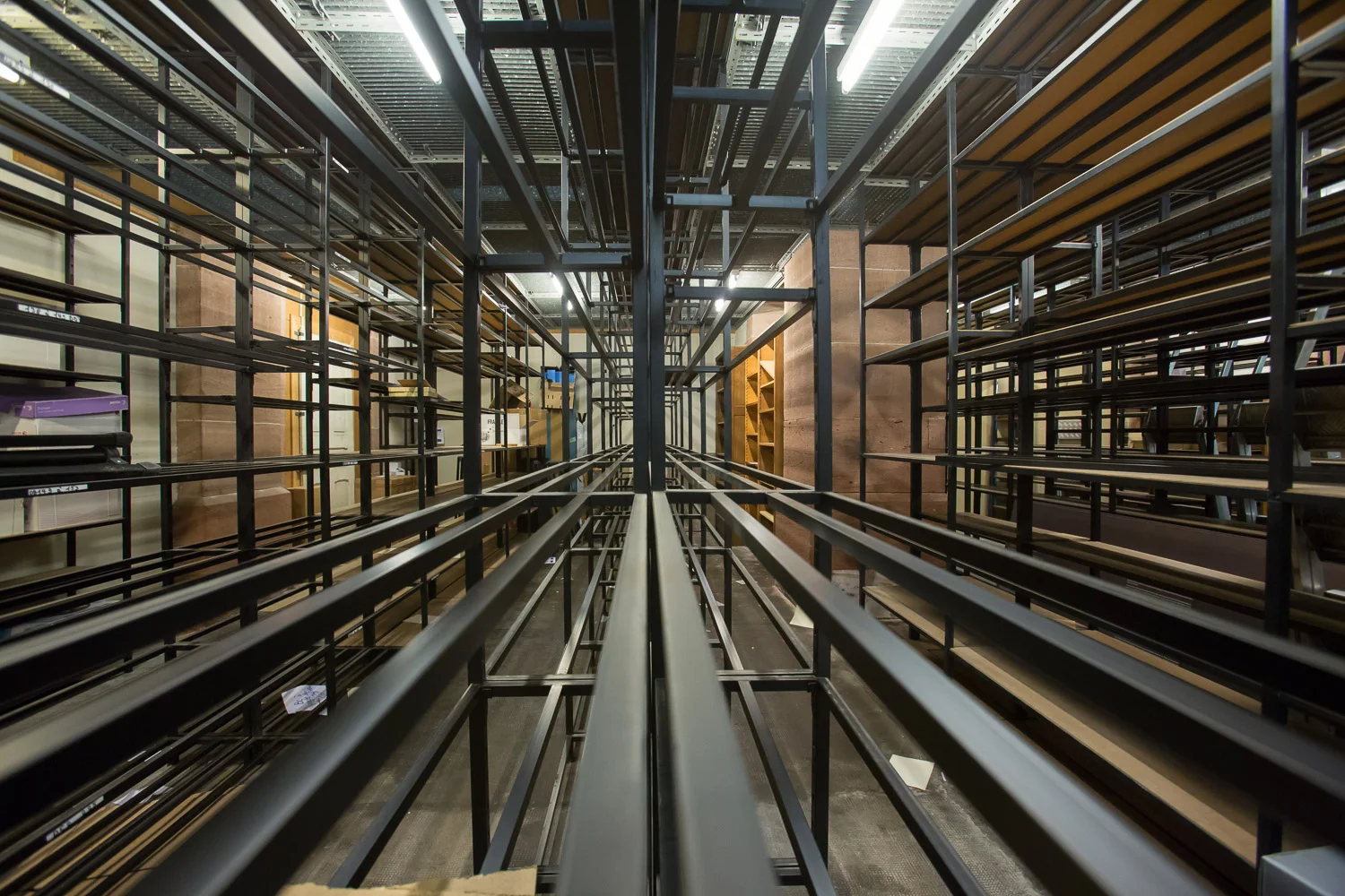 Bibliothèque Humaniste vide - 2 juillet 2015
