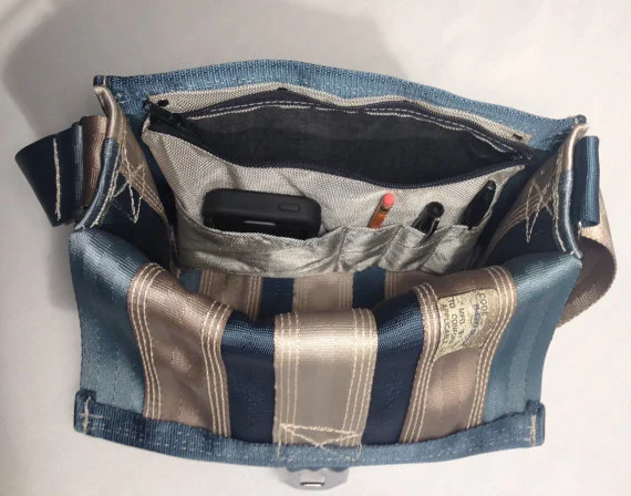 baginside2.jpg