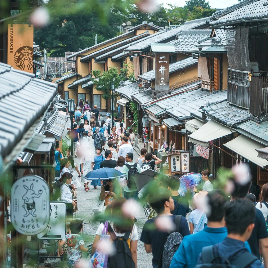 Luis F. Mameri, Japan (Summer-Spring)-51.jpg