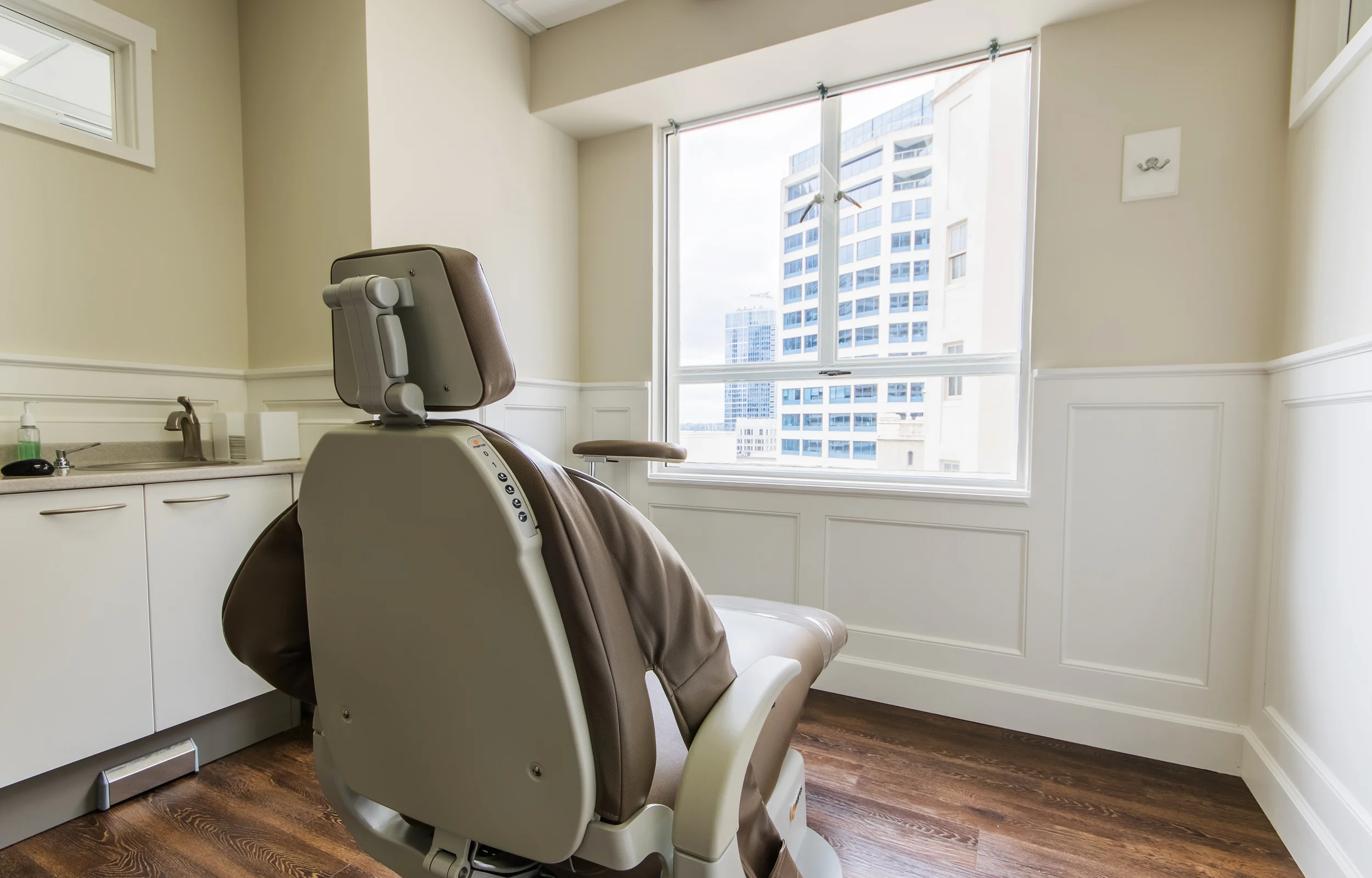 Best Dental Clinic in Seattle
