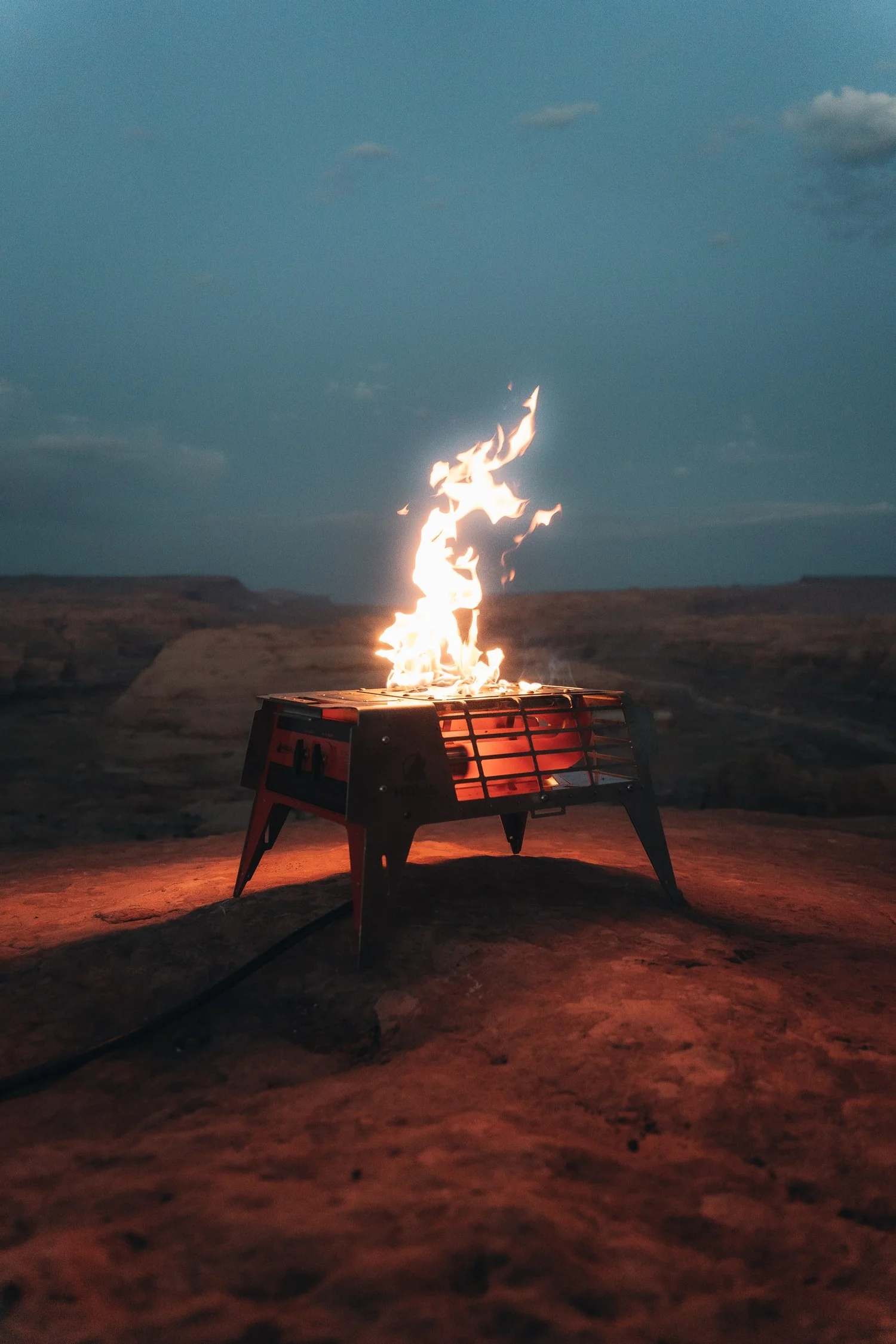 Howl Campfires — THE MOUNTAIN STANDARD