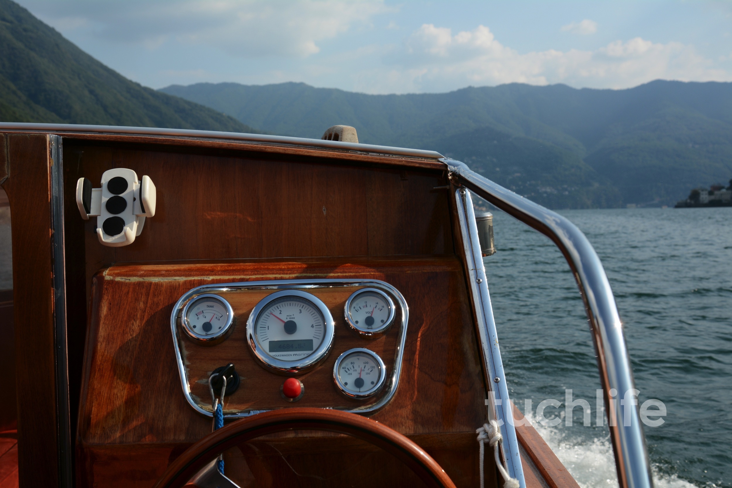DSC_5028-.jpeg