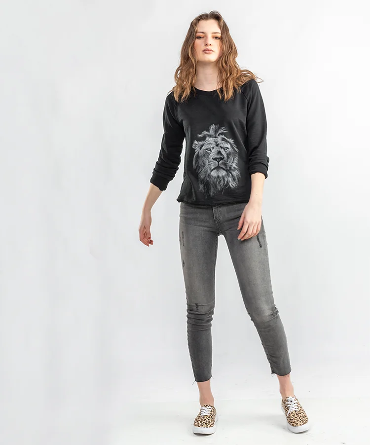 Black Lion Pullover Sweatshirt
