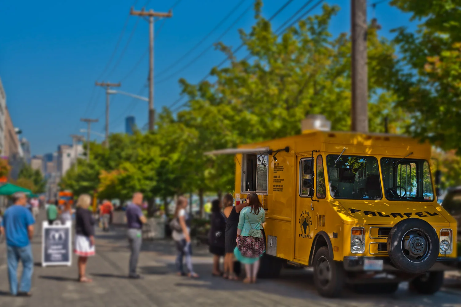truck1.jpg