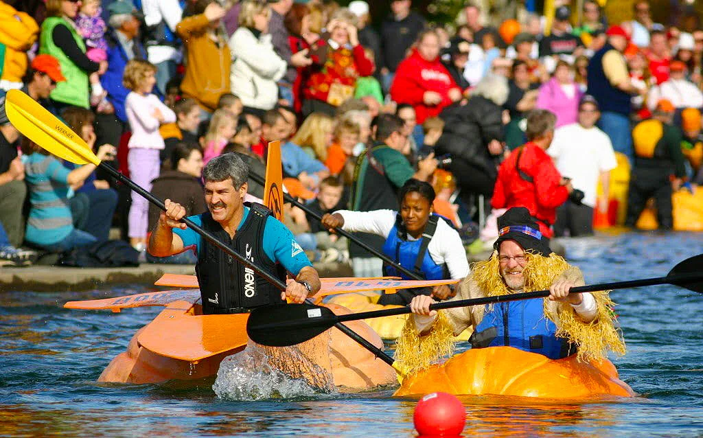 The Great Pumpkin Paddle Race held in Oregon