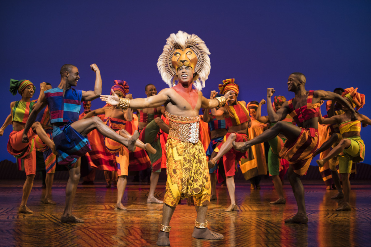 RS19324_1-JaredDixon-Simba-CopyrightDisney-PhotobyDeenvanMeer-scr.jpg