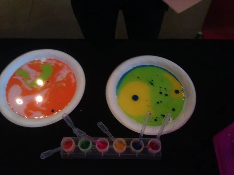 Marbelizing Paper for Valentines at The California Academy of Sciences