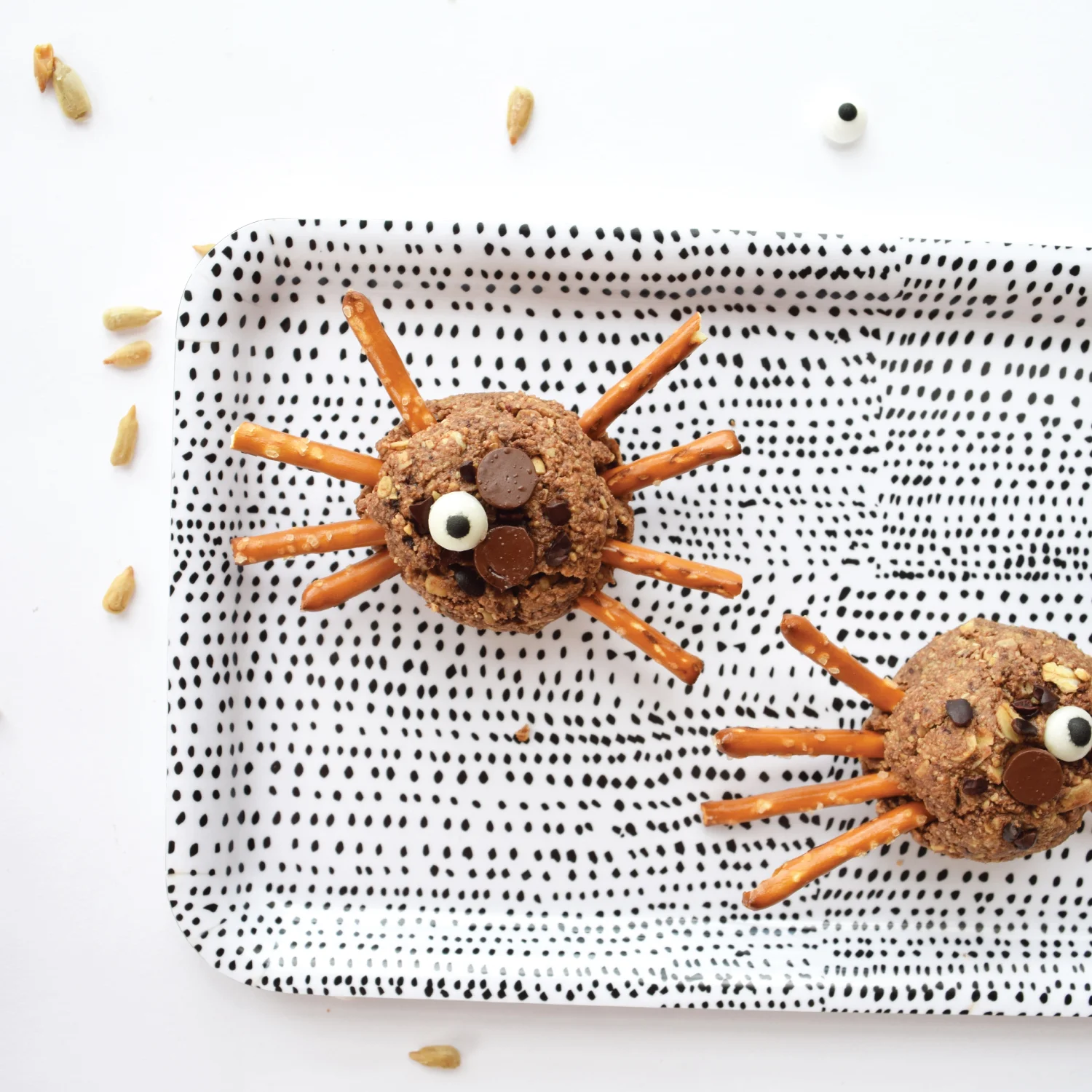 spider_cookies_sq.jpg
