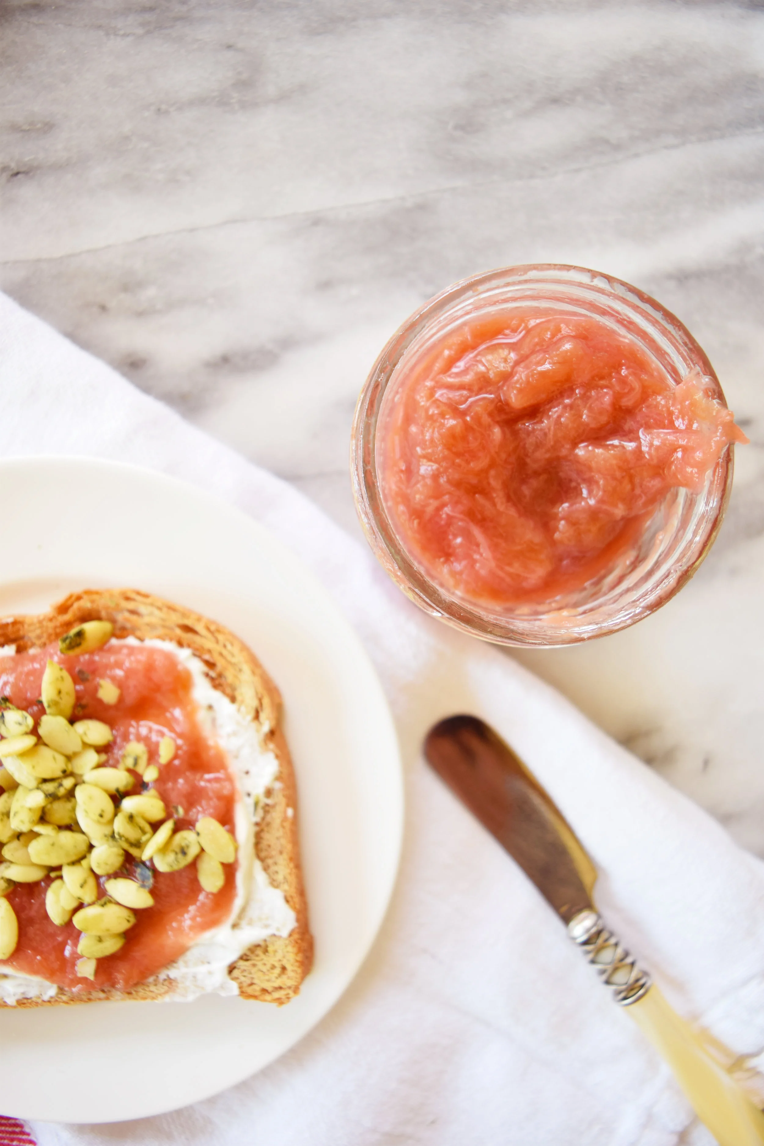 rhubarb_sauce_.jpg